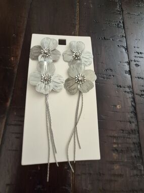 Silver Floral Dangle Earrings - Long Tassel Flower Design
